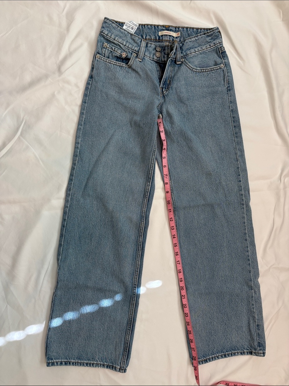Levi's Women's Straight Leg Jeans in Medium Blue